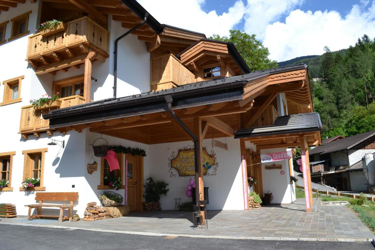 Agriturismo Dalla Natura La Salute Giustino Eksteriør bilde